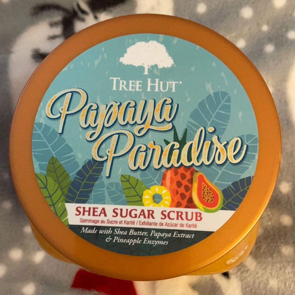 Tree hut papaya paradise scrub
